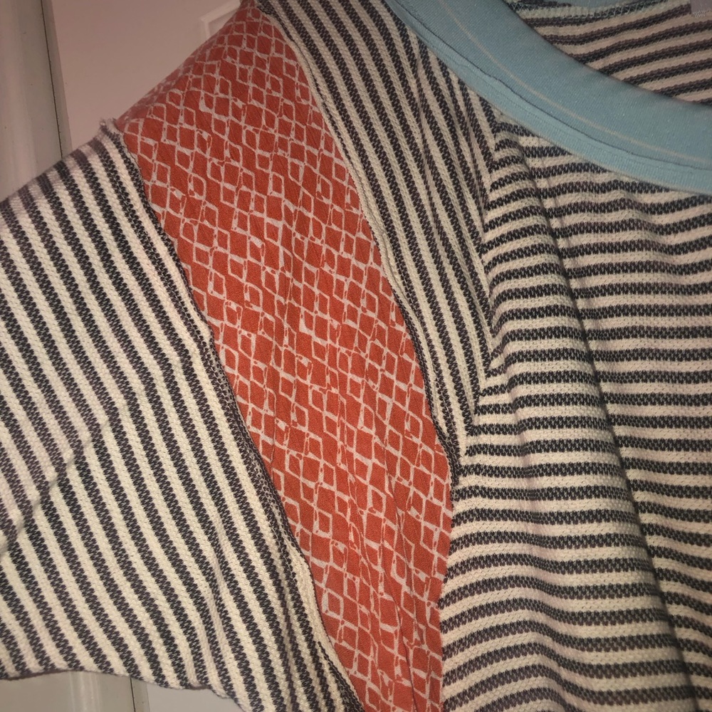 NWOT long sleeved patchwork lightweight CES FEMME boutique crew top 3x plus - Picture 2 of 5